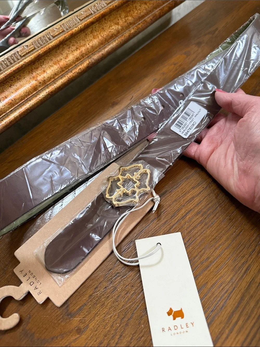 RADLEY LONDON Adjustable Dark Brown Leather Belt with Gold Buckle.